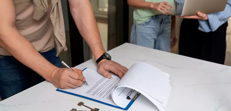 Advantages of Using Assignment of Contract in Real Estate in Sherrelwood, CO