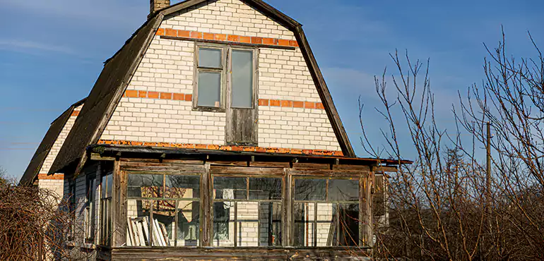 Types of Houses We Buy Without Repairs in The Pinery, CO